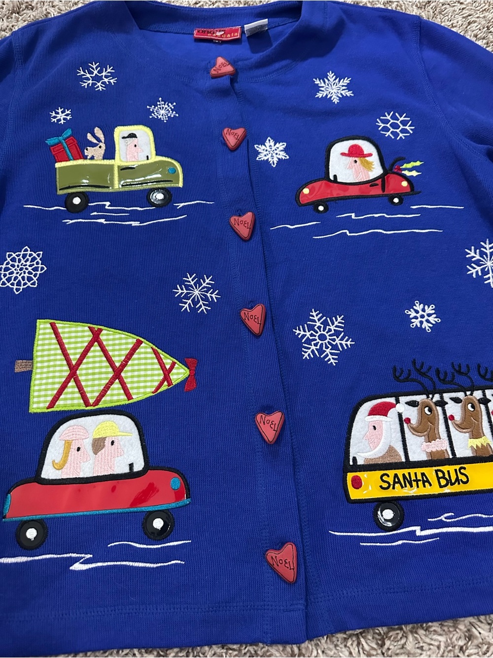 Vintage Onque Casuals Christmas Cardigan M Santa Bus Appliqué Novelty Sweater